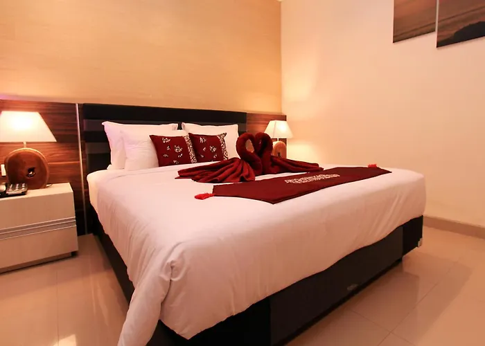 Kubu Bali Seminyak ホリデーパーク ケロボカン