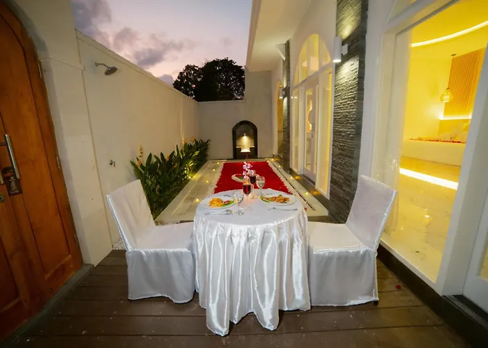 Kubu Bali Seminyak ホリデーパーク 3*