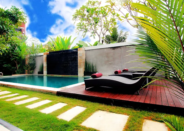 Kubu Bali Seminyak 3* ケロボカン