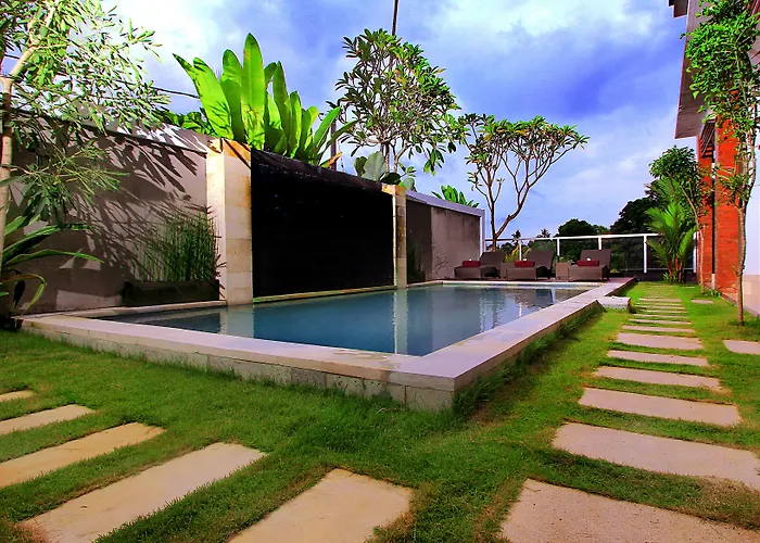 Kubu Bali Seminyak ホリデーパーク ケロボカン