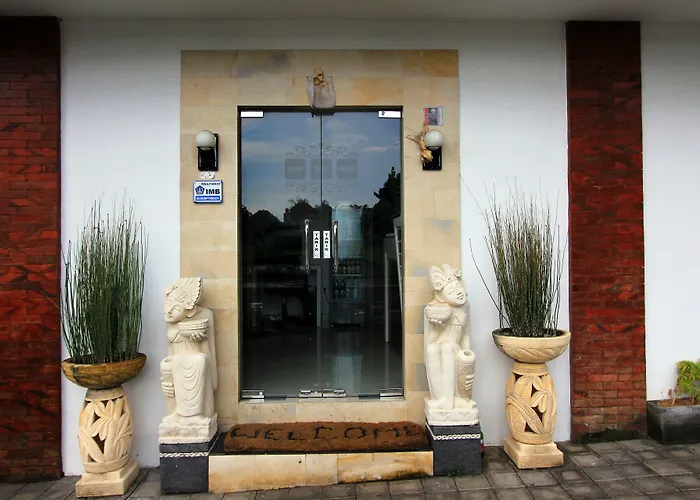 Kubu Bali Seminyak ホリデーパーク 3*